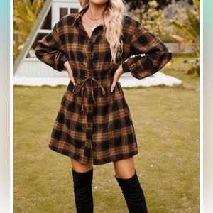 NWT ,blooming jelly plaid black/brown long sleeve flannel button down dress .M.